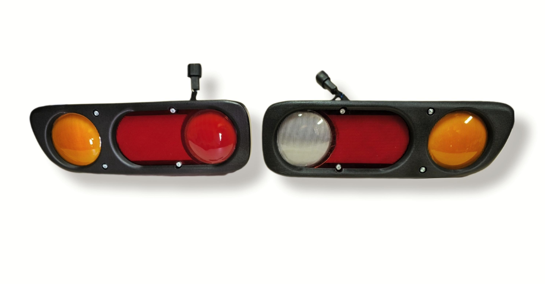 Rear light NISSAN TERRANO II & Ford Maverick